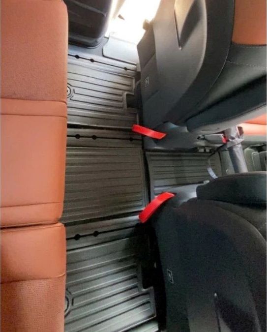 Thảm sàn Kia Carnival 2021-2025 11 thảm trải sàn ô tô Kia Carnival TPE