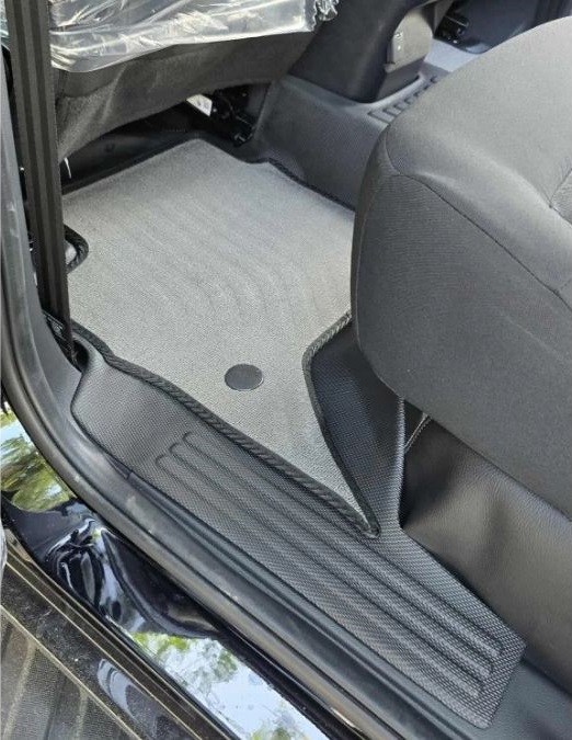 Thảm lót sàn xe Ford Ranger 2022 – 2025 3 thảm sàn Ford Ranger 2022-2025