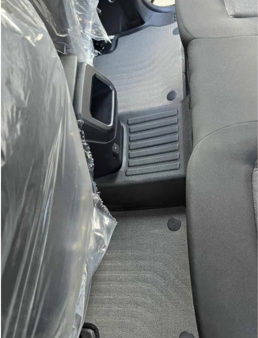 Thảm lót sàn xe Ford Ranger 2022 – 2025 10 thảm lót sàn xe Ford Ranger