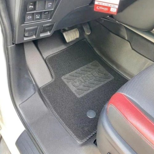 thảm sàn ô tô Toyota Fortuner TPE