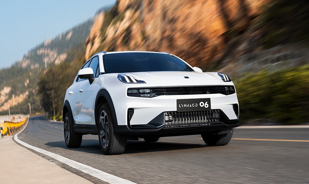 lynk & co 06