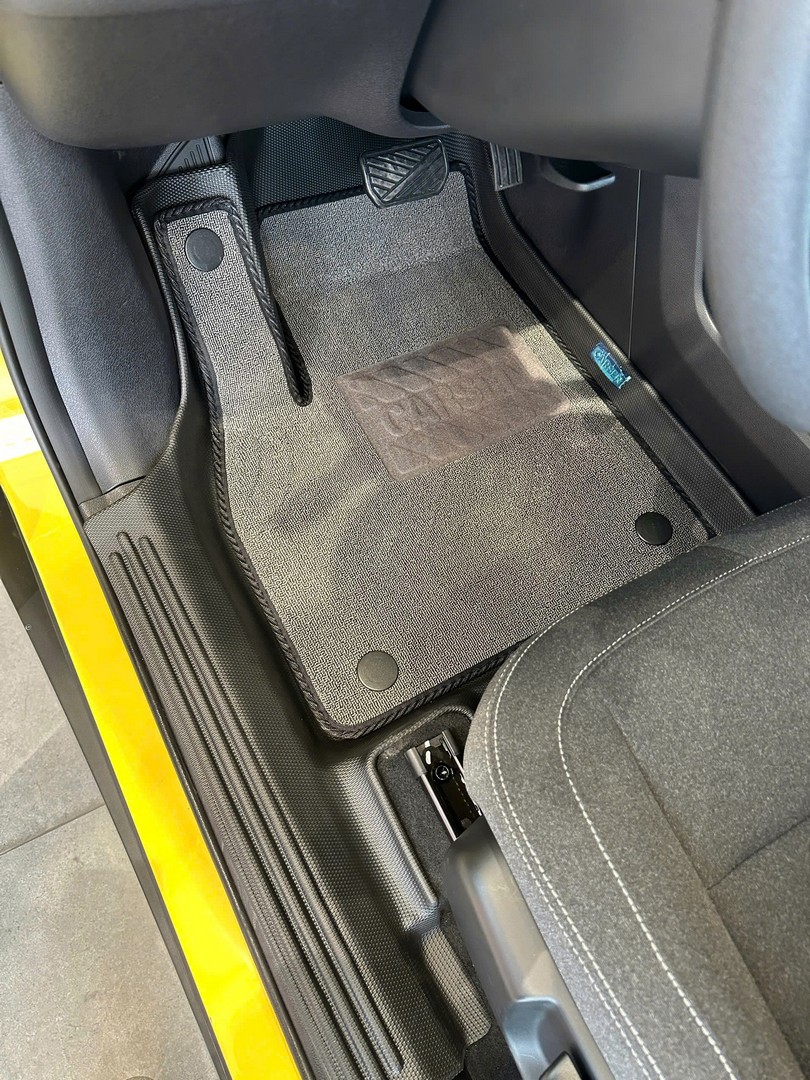 Thảm lót sàn ô tô TPE Vinfast Limo Green 5 thảm sàn ô tô Vinfast Limo Green TPE